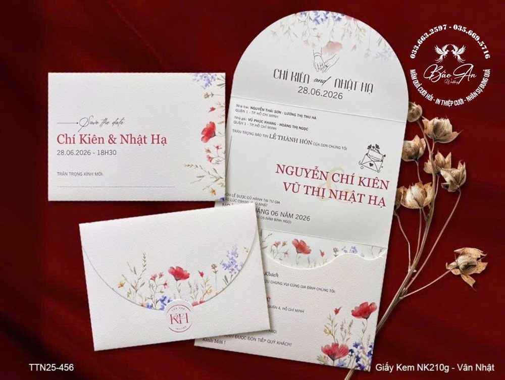 Thiệp hoa dại bìa vòm tone trắng (TTN25-456)