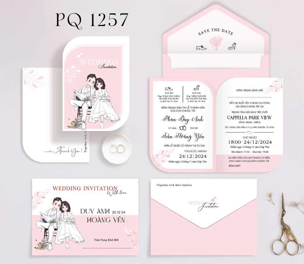 Thiệp chibi dâu rễ xe đạp tone hồng (1257)