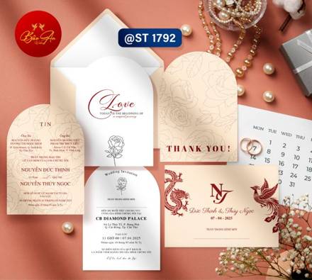 Thiệp rồng phụng kem vòm tròn (1792)
